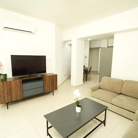 Apartament Halcyon *