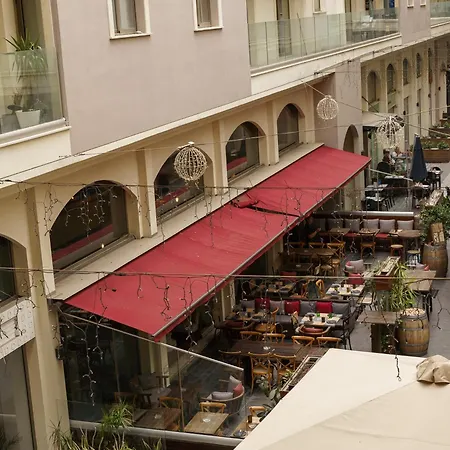 アパート Halcyon ラルナカ